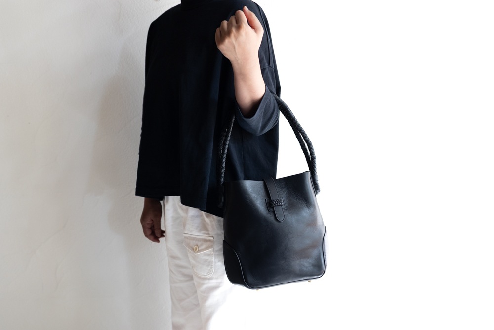 maison de soil メゾンドソイル | NAPPA LEATHER ONE HANDLE BAG Co