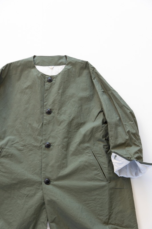 ironari イロナリ | ノーカラーサクラコート Col : オリーブ 公式通販