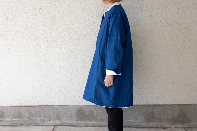 ironari イロナリ | ノーカラーサクラコート Col : ブルー 公式通販