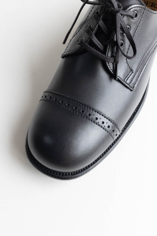 SANDERS サンダース | B.G.S. PUNCHED CAP DERBY Col : BLACK (B.G.S.