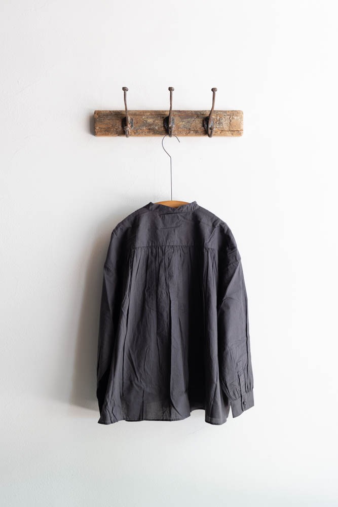 soil 60s CAMBRIC PLAIN BANDED COLLAR PINTUCK PULLOVER SHIRT