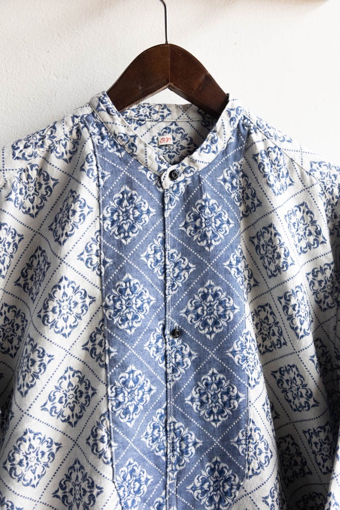 OUTIL ウティ | CHEMISIER FELINES Col : ECRU/INDIGO 通販
