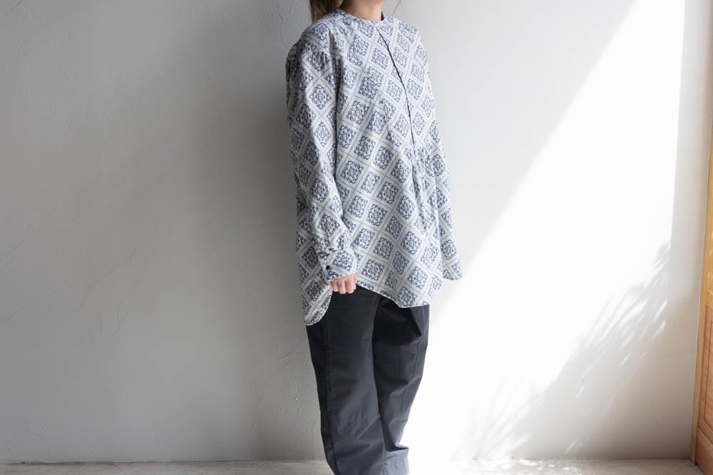 値引 OUTIL CHEMISIER CORSIER(ECRU/INDIGO) トップス