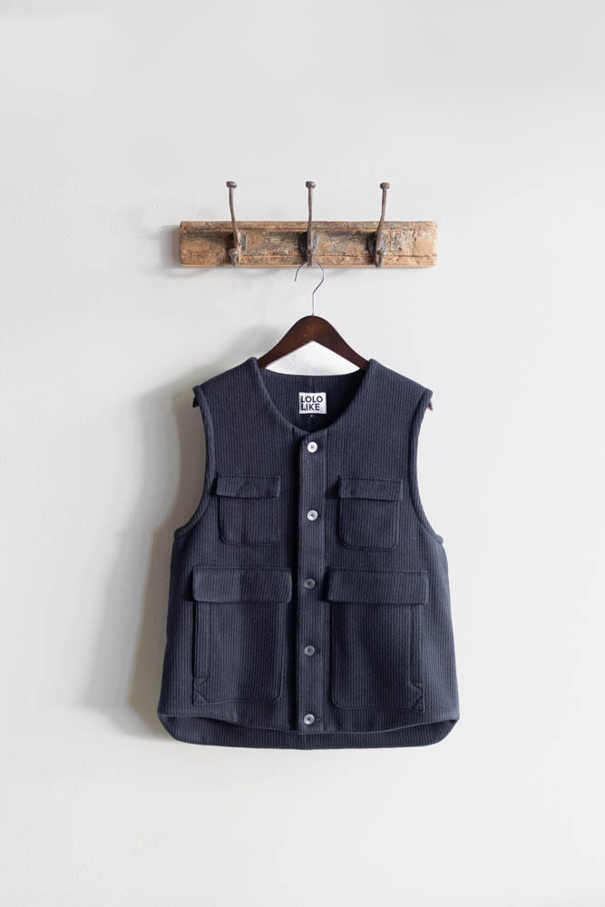 LOLO LIKE | 2重仕立て ニードルベスト Col : ネイビー 公式通販