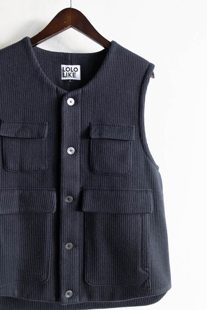 LOLO LIKE | 2重仕立て ニードルベスト Col : ネイビー 公式通販