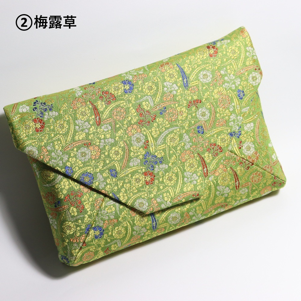数寄屋袋 萌黄地雪持柳桐菊藤梅片身替文 | 小物 | 東京国立博物館
