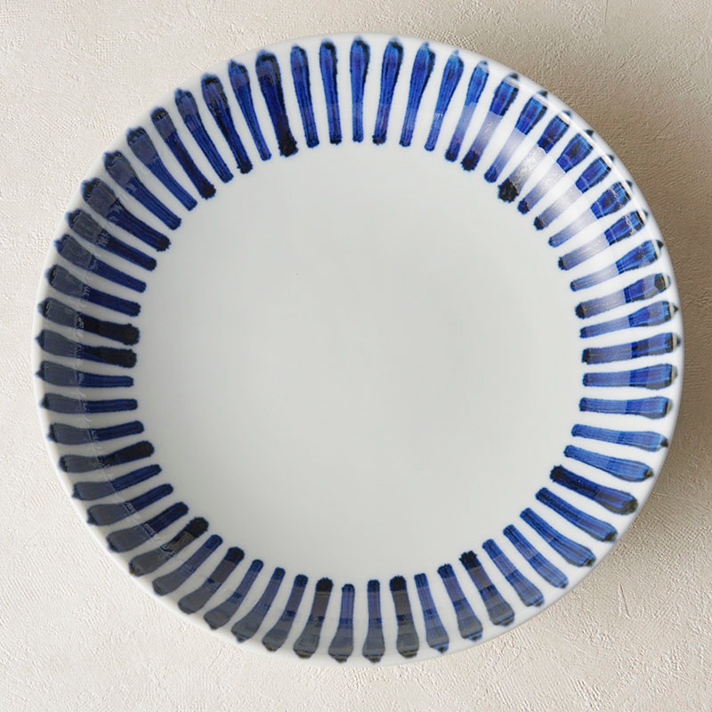 青白磁 砥部焼千山風景画 陶器皿 約38センチ 青白磁 砥部焼千山風景画 陶器皿 約38センチ