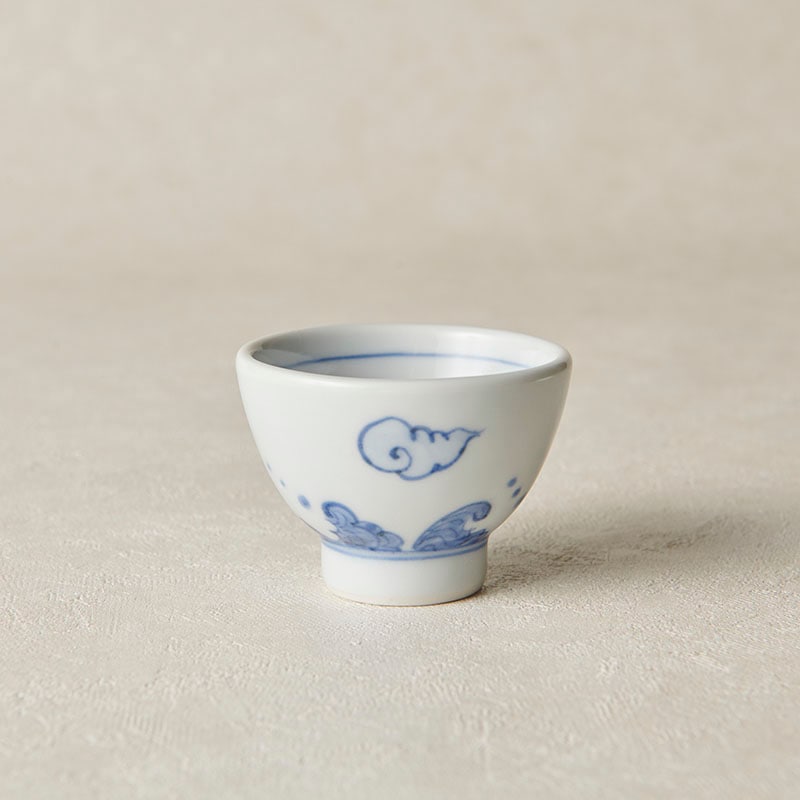 砥部焼 陽貴窯】ぐい呑大 雲 | タイプ別,酒器 | 砥部焼通販【とべまち