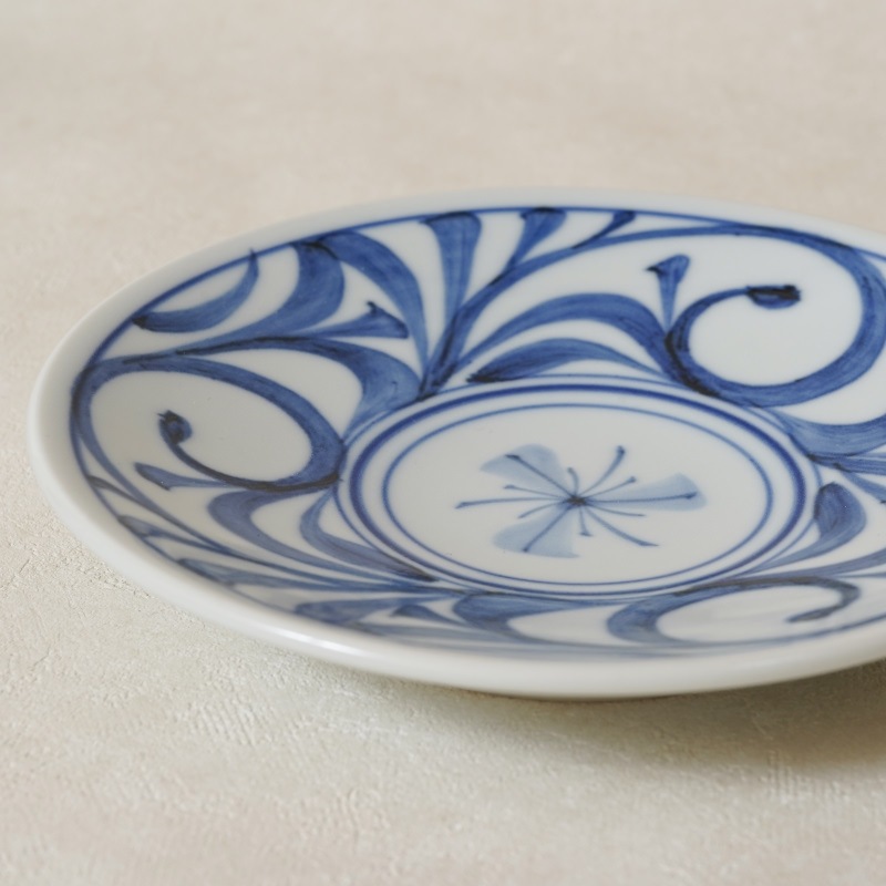 砥部焼 梅山窯】5寸丸皿 唐草 | 窯元別,梅山窯 | 砥部焼通販【とべまち