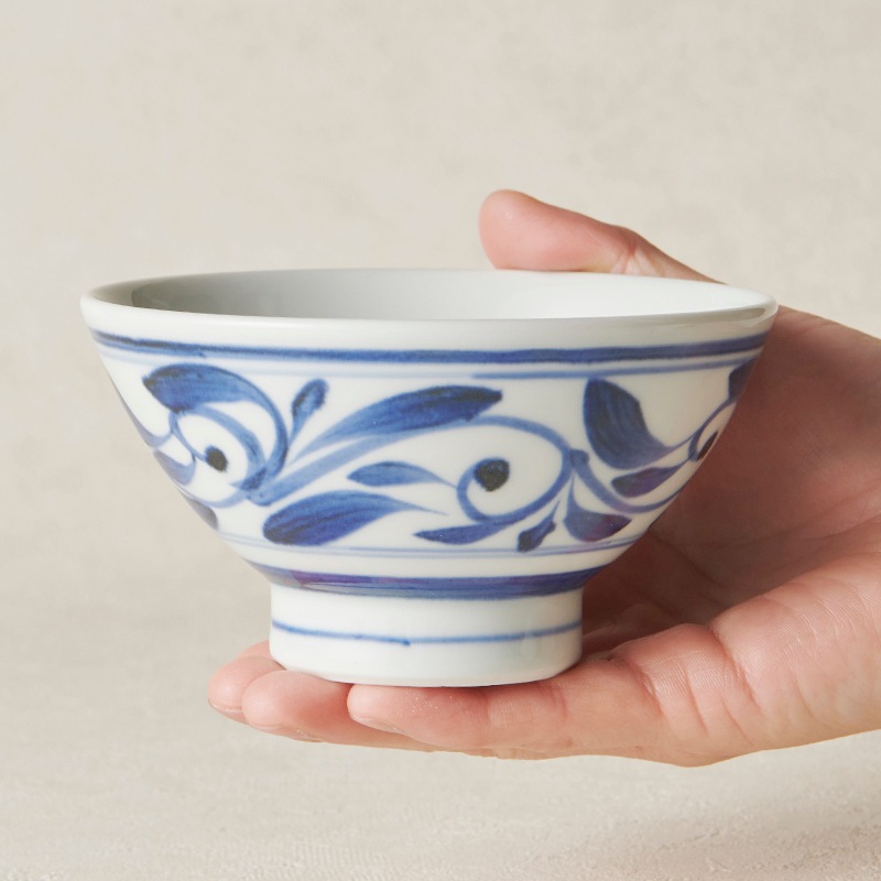 砥部焼 千山窯】茶碗中 唐草 | タイプ別,碗,飯碗 | 砥部焼通販【とべ