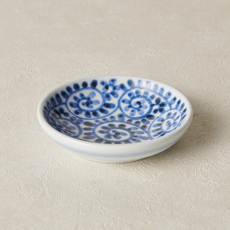 砥部焼 陽貴窯】豆皿 蛸唐草 | タイプ別,皿・プレート,豆皿(10cm未満