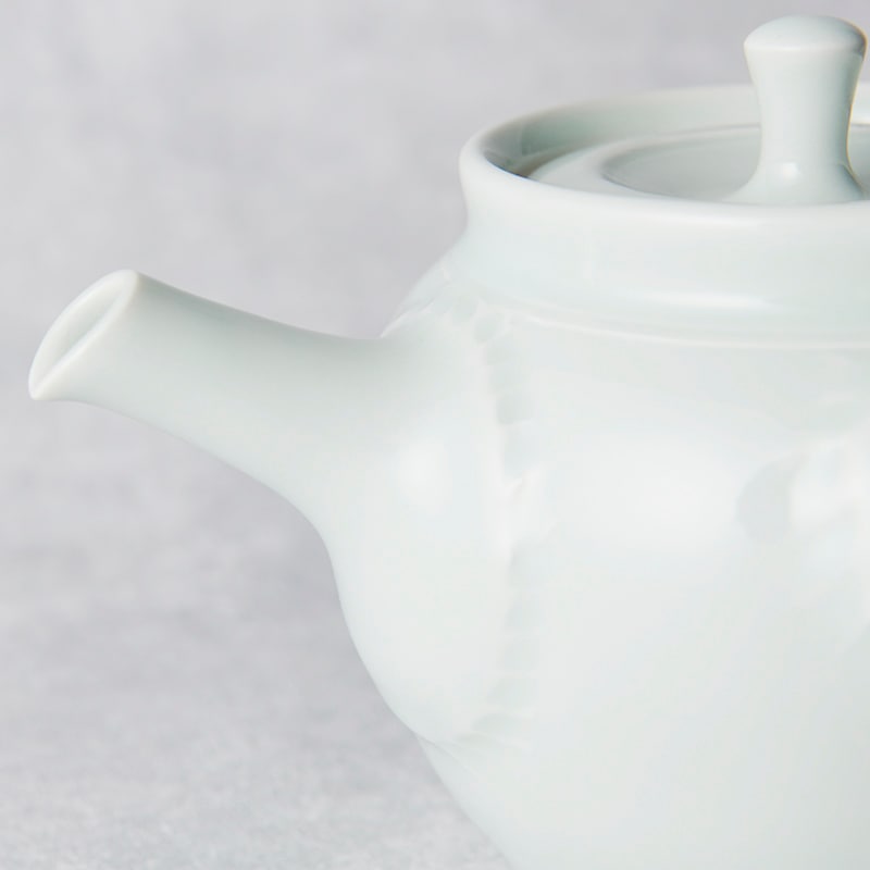 砥部焼　淡黄磁　急須 砥部焼淡黄磁茶器 - わより