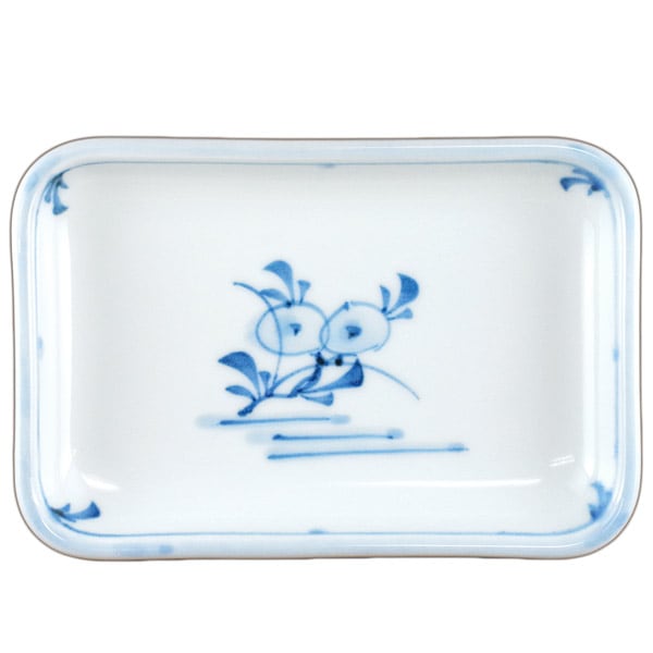 砥部焼 梅山窯 5.2寸角皿（ふたつ花）【和食器通販e-tobeyaki.com】