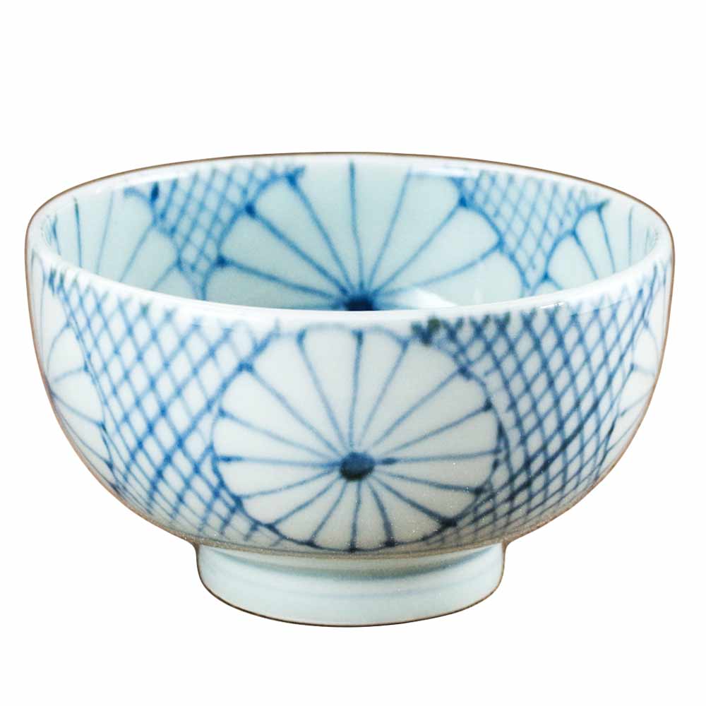 砥部焼 陶房拓実（山中窯） ごはん茶碗（内外菊絵）【和食器通販e