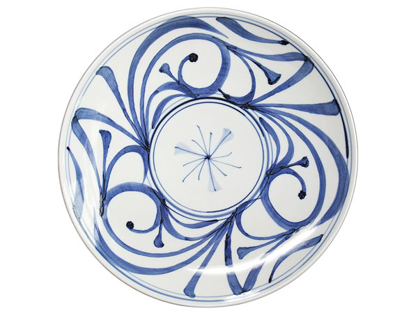 砥部焼 梅山窯 尺丸皿（唐草文）【和食器通販e-tobeyaki.com】