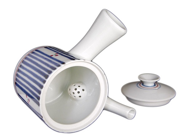 �����ơ��߻��ҡ���Ω�޿ܡʽ��𻰤�ʸ��