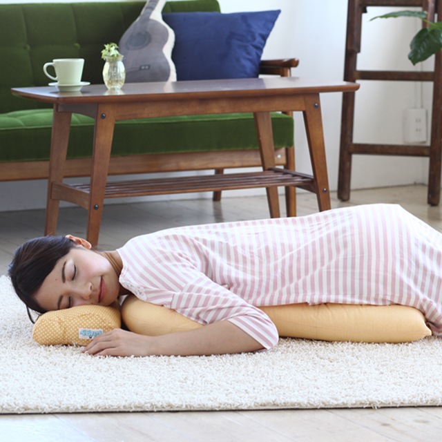 ベビハグ おっぱいクッション