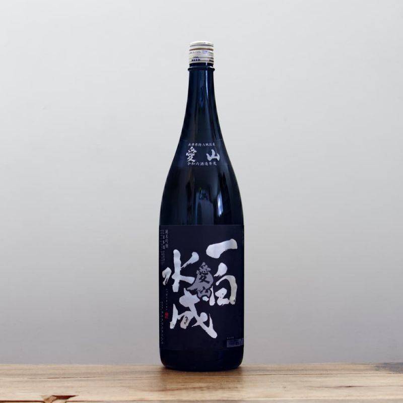 ƶ1,800ml