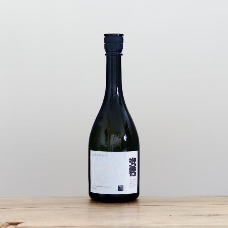 琉球泡盛 黒の松藤 30度 1,800ml