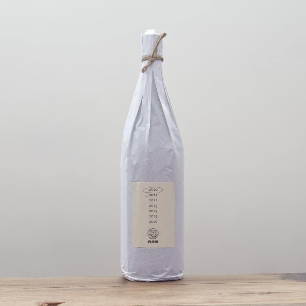 天狗櫻 25度 900ml｜ 全国銘酒と自然派ワインとどろき酒店