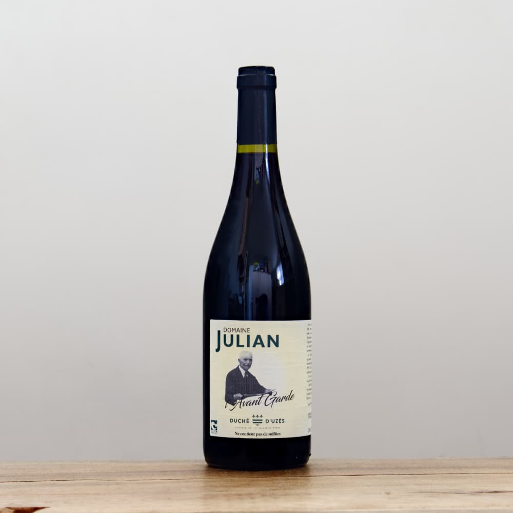 ルイ・ジュリアン ラヴォン・ギャルド2024赤