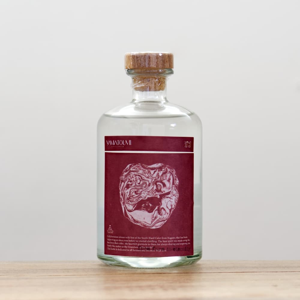 【蒸留酒 アップル ロイヤル 】　インテリア用 YAMATOUMI アップルジン APPLE GIN 37度 495ml