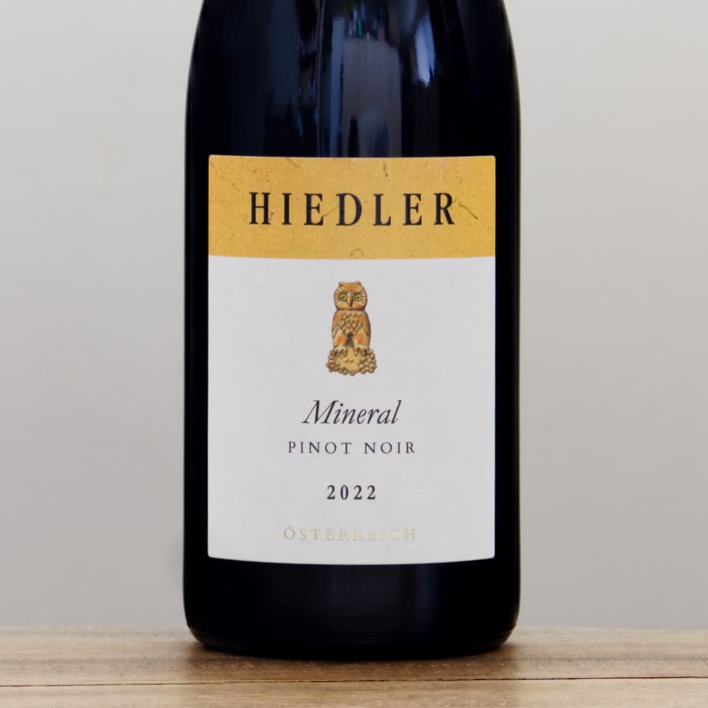 ヒードラー ピノノワール ランゲンローイス・ミネラル2022赤