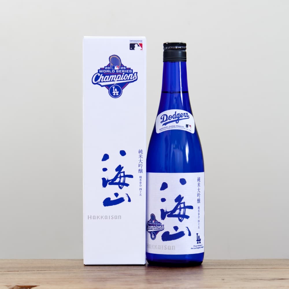 八海山 純米大吟醸 ブルーボトル ワールドシリーズ優勝記念ラベル 720ml