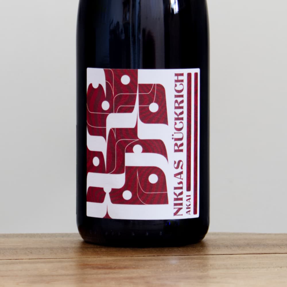 ニクラス・リュックリッチ アカイ2023赤