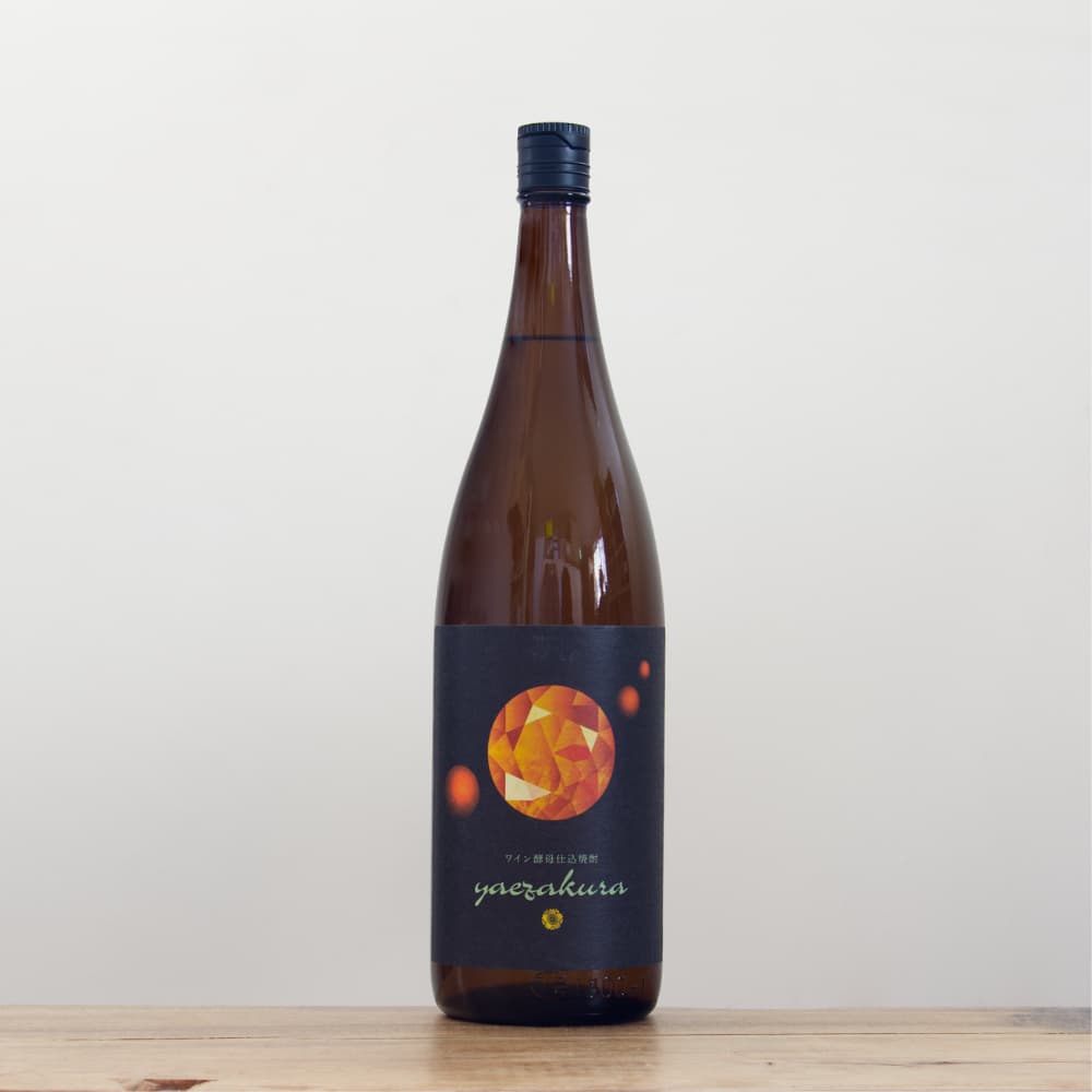 芋焼酎 八重桜 yaezakura ワイン酵母仕込 25度 1,800ml