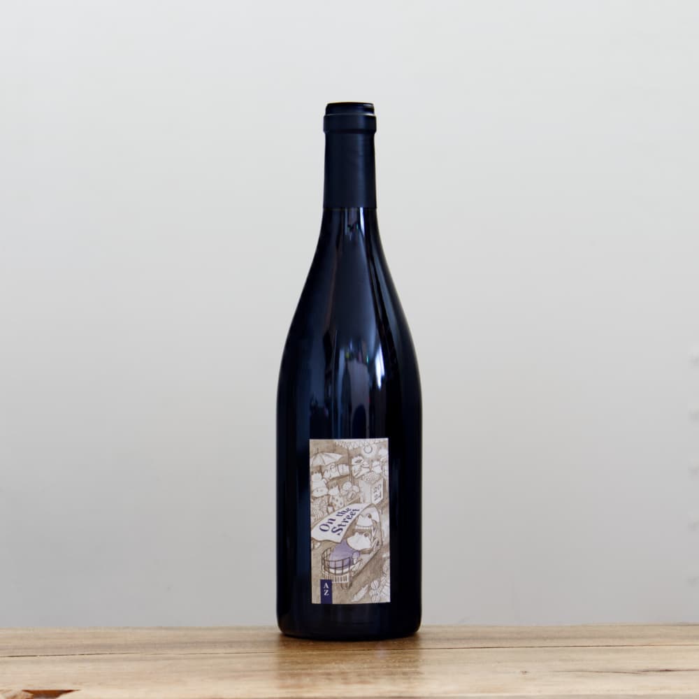 アズッカ・エ・アズッコ オン・ザ・ストリート2024赤