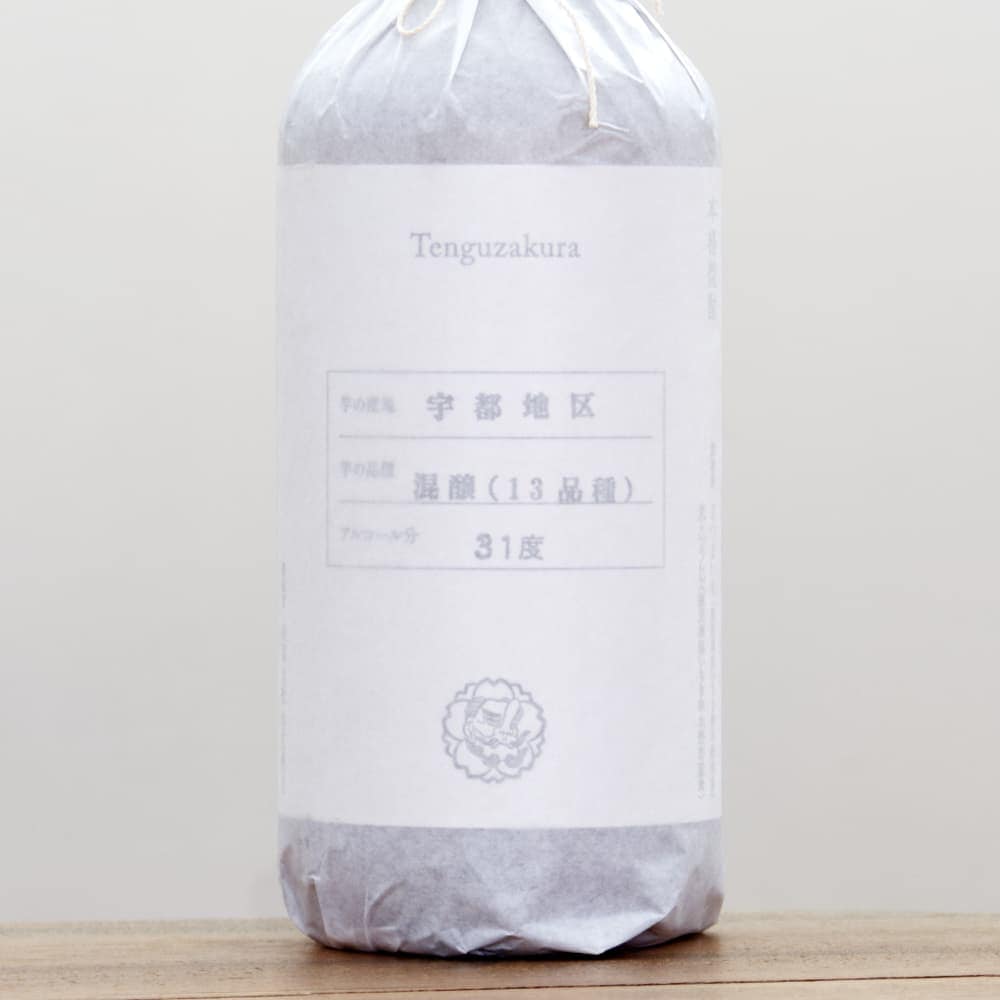 天然煤竹と白牙の茶合「冬隣」 飛良泉 飛囀 鵠(HAKUCHO) Type C 山廃純米吟醸 1.8L