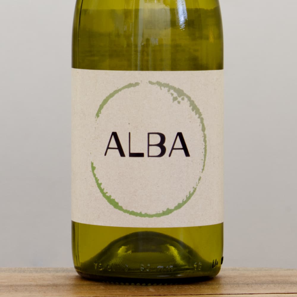 whitepaper(しろ)  作品名 ハナカンムリ キュリナリー・ヴァン アルバ2021白