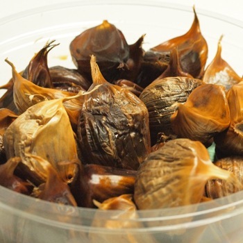 十勝清水にんにく使用】【お得なバラ】[北海道十勝熟成黒にんにく230g