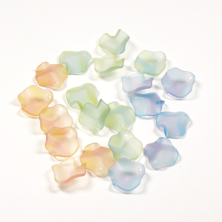 ヴィトライユビーズ 花びら アクリルパーツ つや消し S 6ヶ