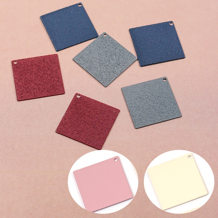 【お買い得品】【新色追加】 メタルカラーコートパーツ 角プレート 1穴 20×20mm