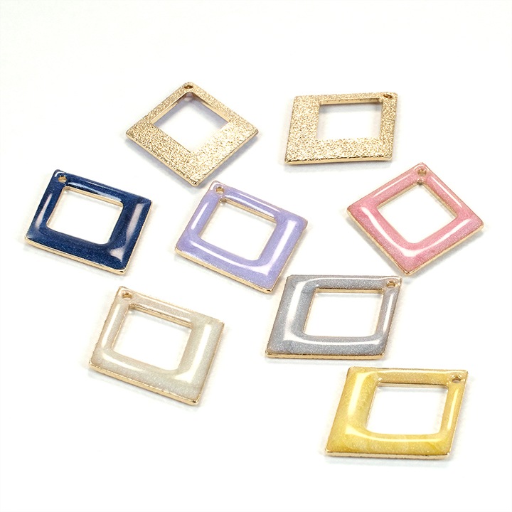 【大処分】メタルエポ 四角くりぬきサンディング 1穴 ゴールド 24×19mm 2ヶ