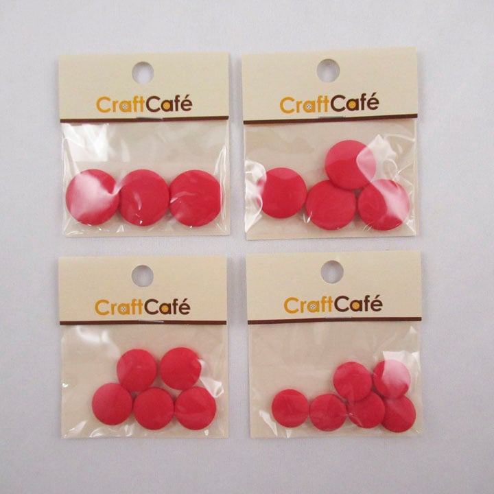 【お買い得品】CraftCafe カードボタン 赤 裏穴マット