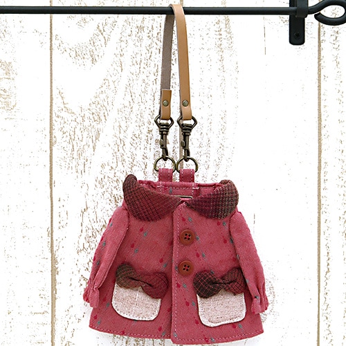 クラフト　パッチワークキルト　キット　三上奈津子のハートフルスタイル ミニチュアコートのキーケース(リボン)