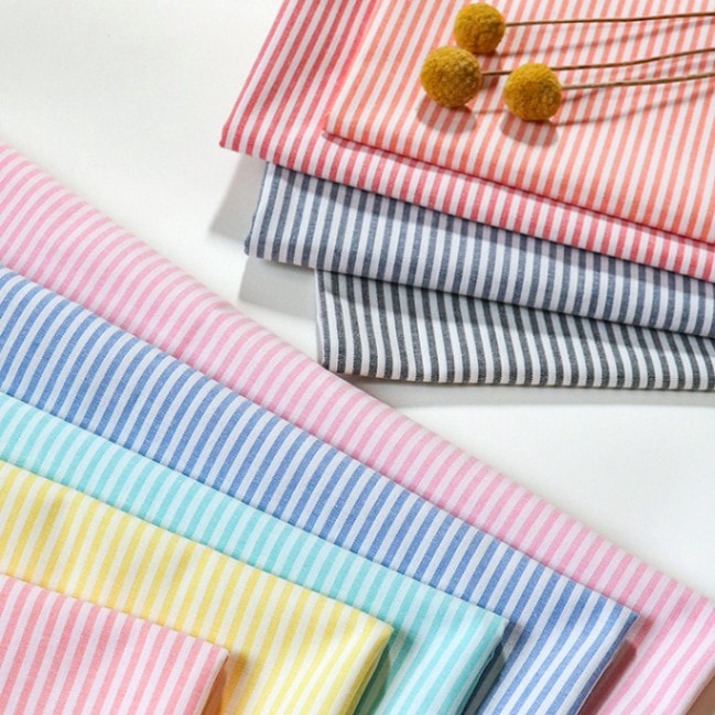 コットン×ポリエステル交織 先染めストライプ細 46200-85 (50cm単位)