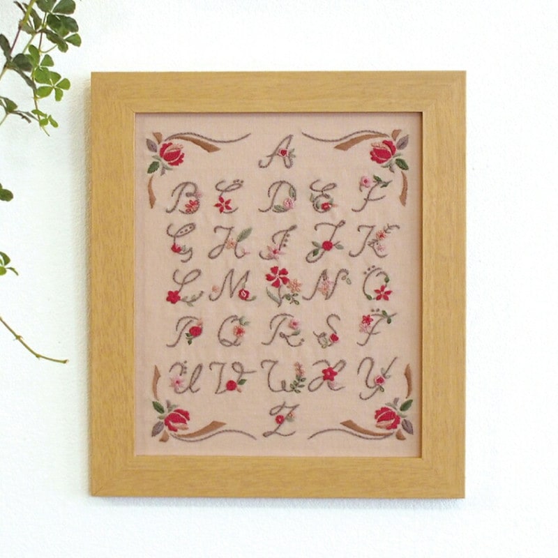 オリムパス GARDEN PARTY フランス刺しゅうキット レベル3 アルファベットサンプラー 22.9×17.8cm