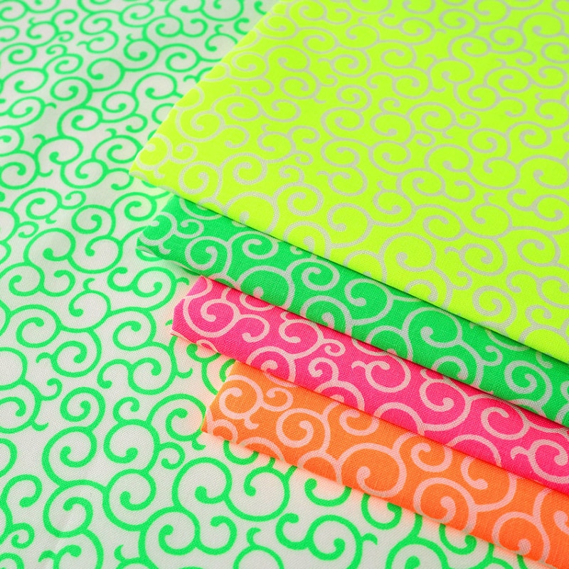 蛍光プリント 唐草 シーチング 50cm単位