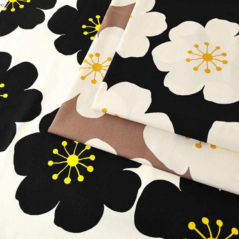 北欧風フラワー柄 オックス 50cm単位