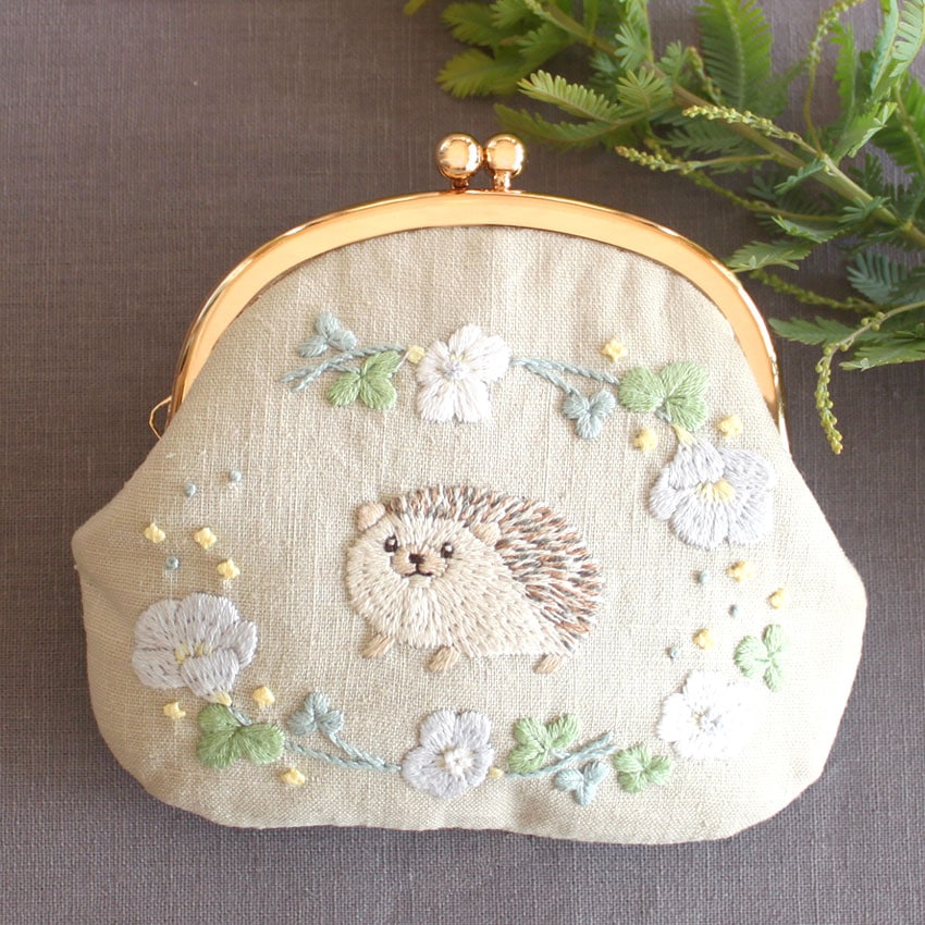 MK-3042 付下げ 汕頭刺繍 上品な松波模様 鳩羽鼠色 訪問着 蘇州汕頭刺繍 正倉院華紋 SHAN TOU フォーマル 御仕立上り(3444