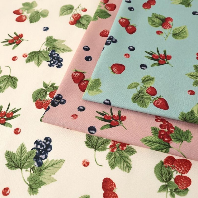 ベリー柄 オックス 50cm単位