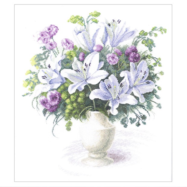 輸入刺しゅうキットCharivna（チャリブナ） Bouquet with white lilies