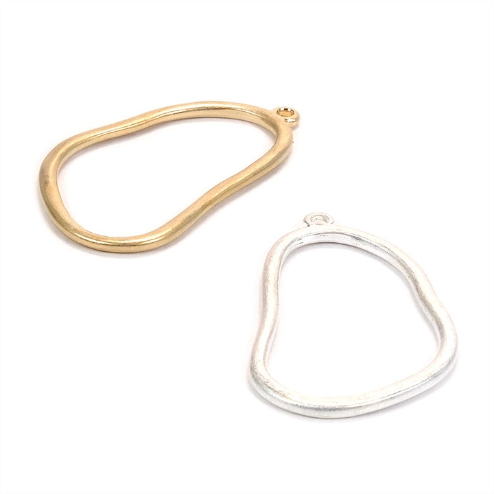 【お買い得品】メタルウォンメッキ 変形フープ カン付 1ヶ