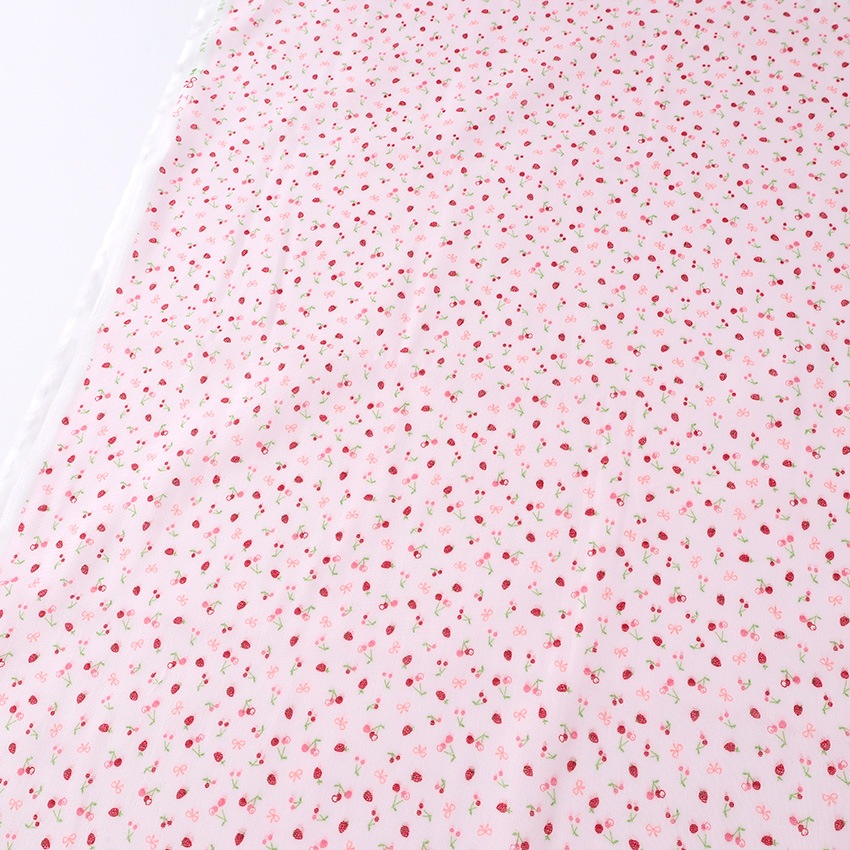 【お買い得品】カットクロス フルテクトイチゴ ダブルガーゼ 50cm