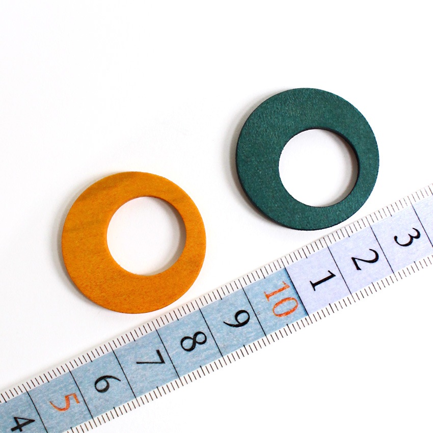 ウッドビーズ 丸くりぬき 約30mm 1ヶ 全6色