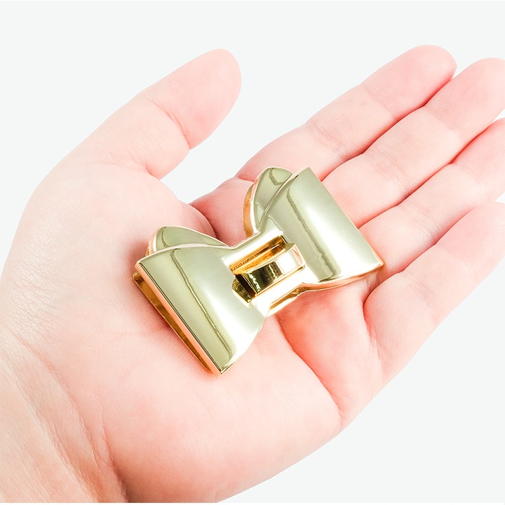 鞄金具 ヒネリ リボン ゴールド